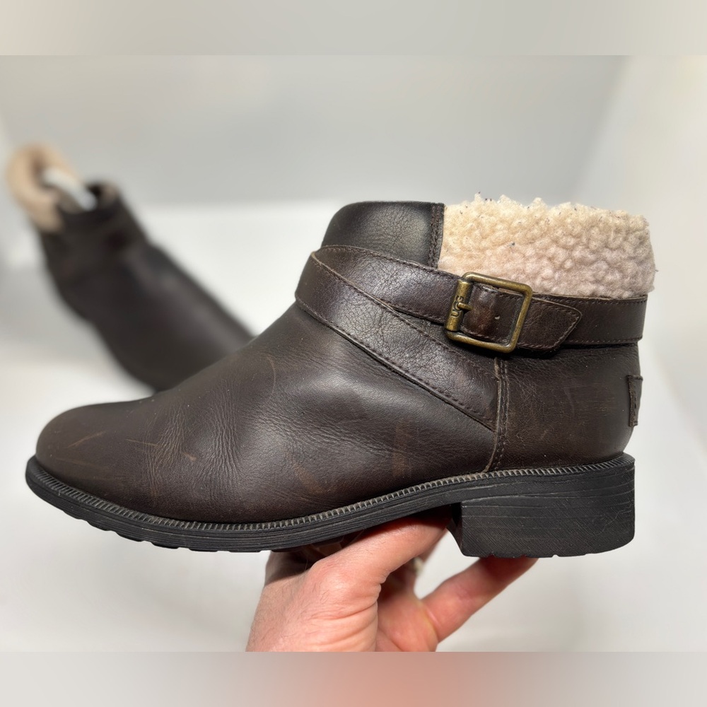 UGG women’s waterproof leather ankle boots with shearling lining women’s size 9 - Picture 10 of 14